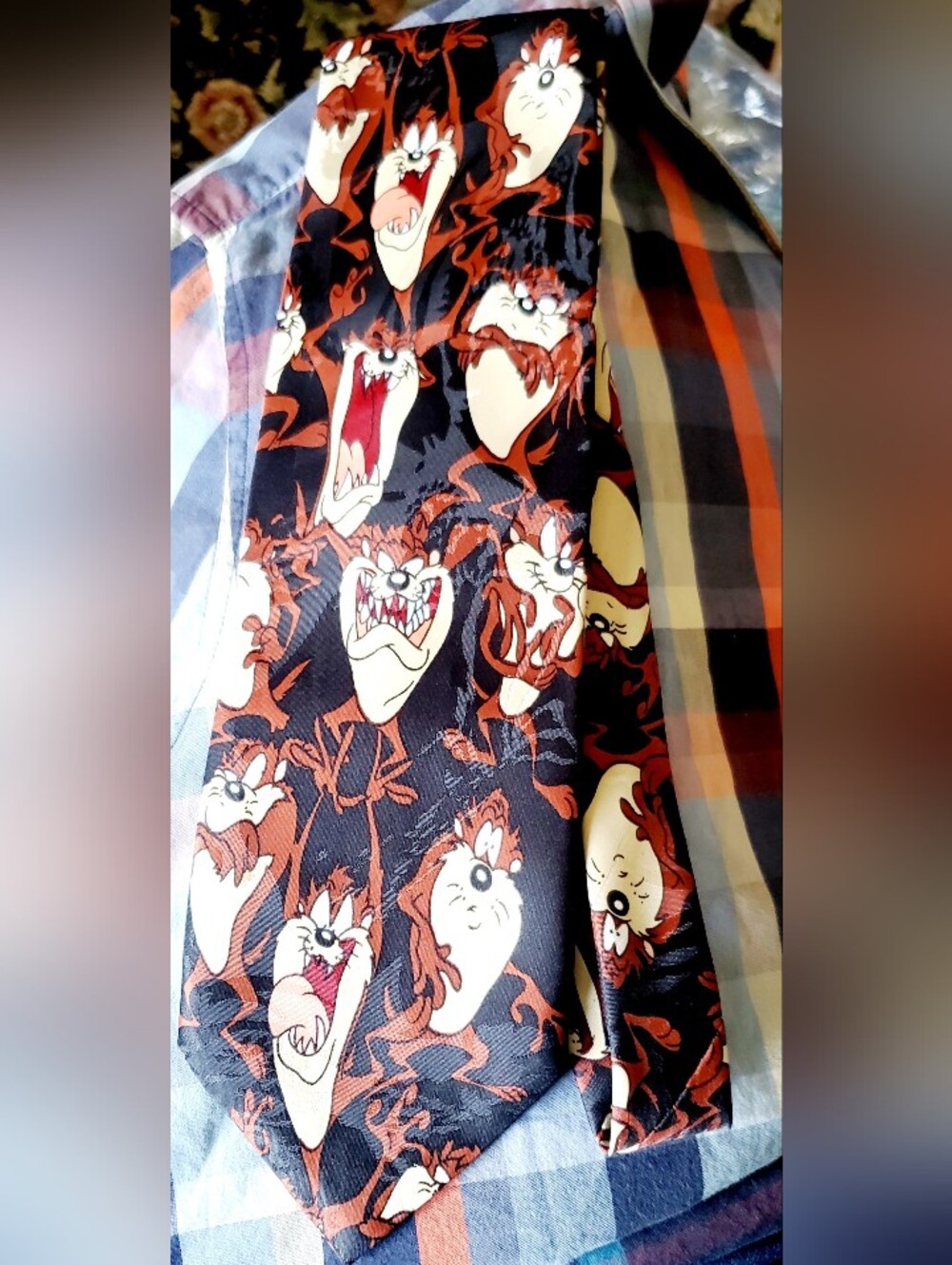 Vintage Warner Bros. Looney Tunes Black Tie with Brown and Tan Taz Faces. 1996